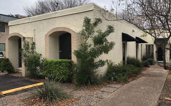 Pictures of Office property located at 8401 Shoal Creek Blvd, Austin, TX 78757 for lease - image #1