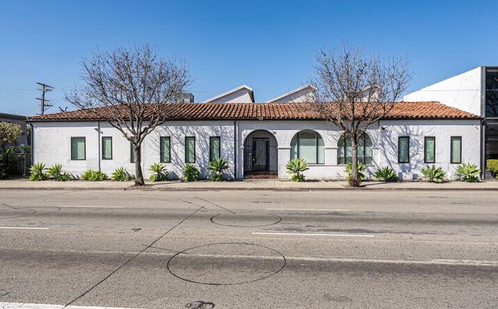 Pictures of Office property located at 3431 Cherry Ave, Long Beach, CA 90807 for lease - image #1
