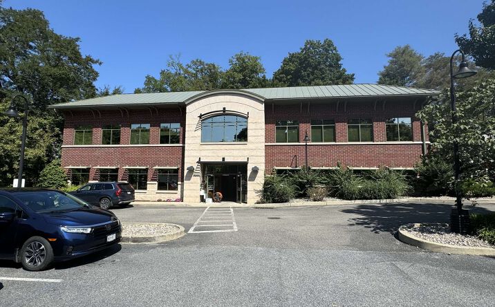 Pictures of Office property located at 207 Washington St, Poughkeepsie, NY 12601 for lease - image #1