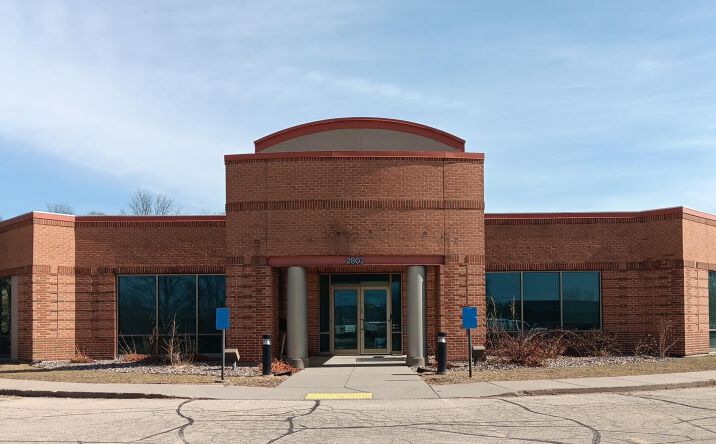 Pictures of Retail property located at 2802-2810 Walton Commons, Madison, WI 53718 for lease - image #1