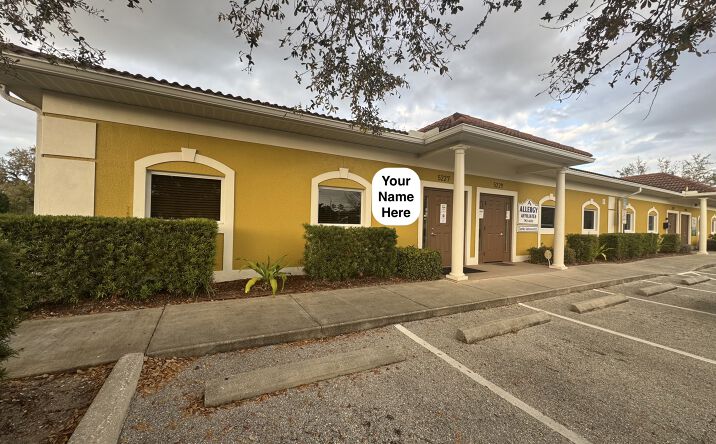 Pictures of Office property located at 5227 4th Ave Cir E, Bradenton, FL 34208 for lease - image #1