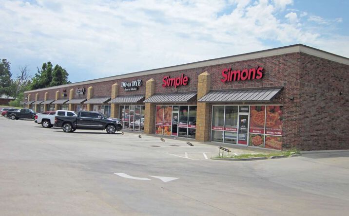 Pictures of Retail, Restaurant property located at 501 S Harrah Rd, Harrah, OK 73045 for lease - image #1
