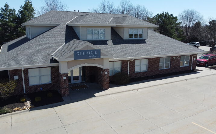 Pictures of Office property located at 6800 S 32nd St, Lincoln, NE 68516 for sales - image #1