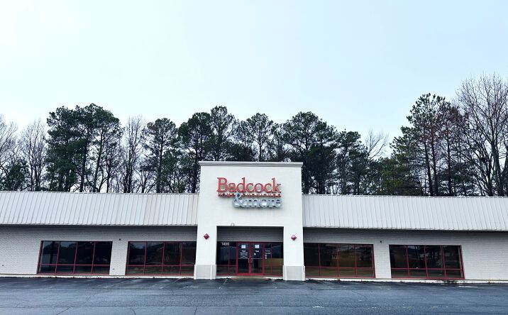 Pictures of Retail property located at 1405 Iris Dr SE, Conyers, GA 30013 for lease - image #1