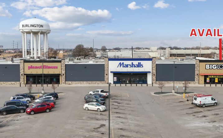 Pictures of Retail property located at 3320 E Agency St, Burlington, IA 52601 for lease - image #1