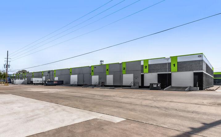 Pictures of Industrial property located at 10611 Harwin Drive, Houston, TX 77036 for lease - image #1