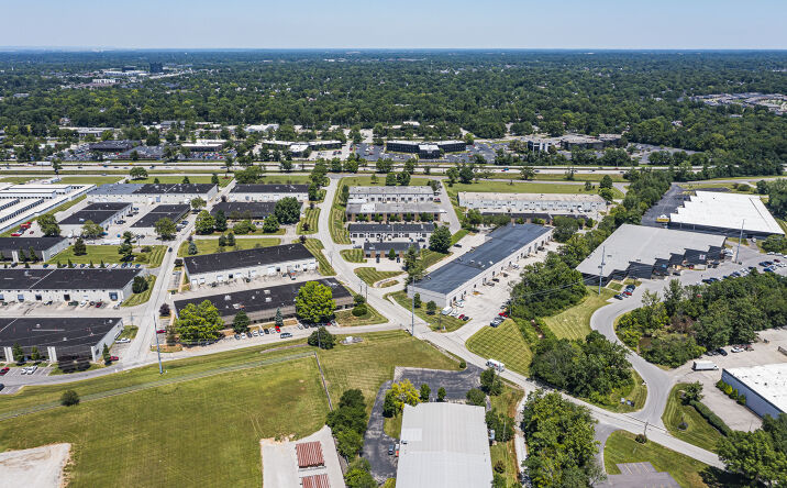 Pictures of Industrial property located at 1800 Production Ct, Jeffersontown, KY 40299 for sales - image #1