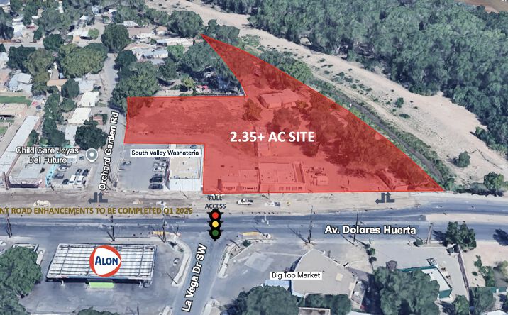 Pictures of Retail, Land, Restaurant property located at 713 Bridge Blvd SW, Albuquerque, NM 87105 for lease - image #1