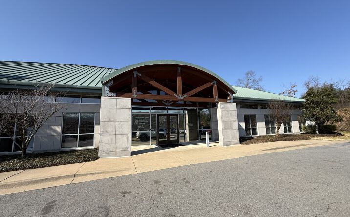 Pictures of Office property located at 2300 Andover Ct, Little Rock, AR 72227 for lease - image #1