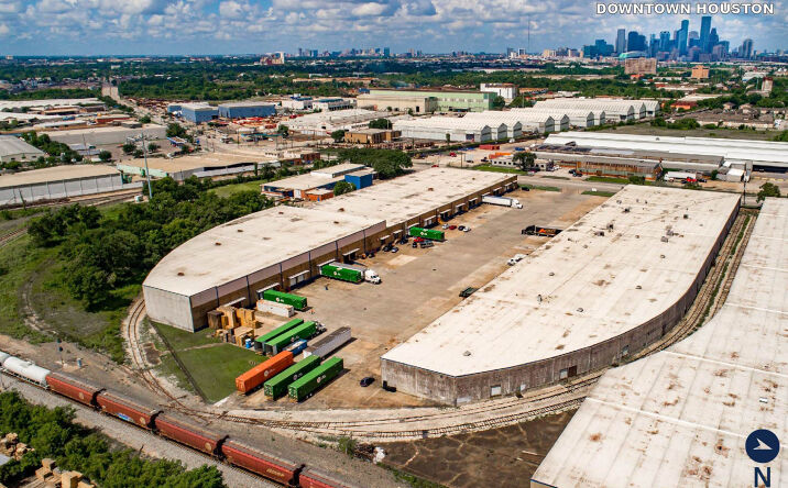 Pictures of Industrial property located at 1040 Lockwood Dr, Houston, TX 77020 for lease - image #1