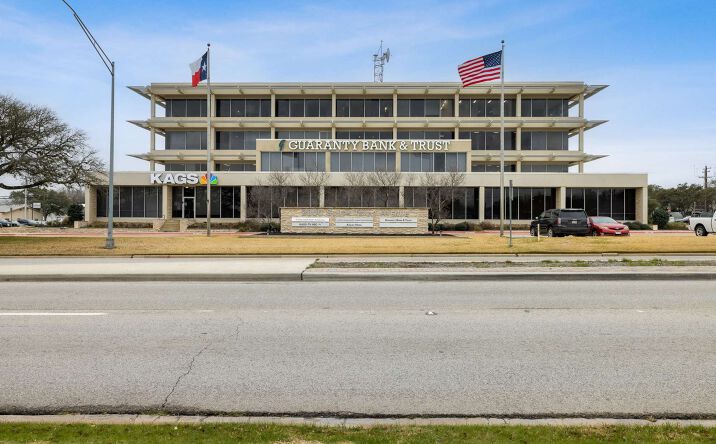 Pictures of Office property located at 2800 South Texas Avenue, Bryan, TX 77802 for lease - image #1