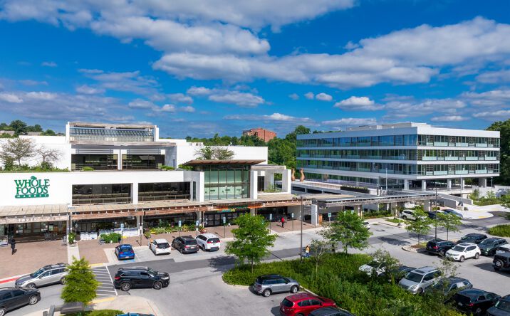 Pictures of Retail property located at 10285 Lakefront, Hagerstown, MD 21742 for lease - image #1