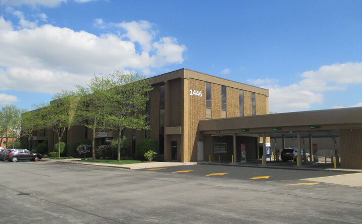 Pictures of Office property located at 1446 S Reynolds Rd, Maumee, OH 43537 for lease - image #1