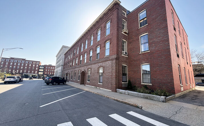 Pictures of Office property located at 15 Capitol St, Concord, NH 03301 for lease - image #1