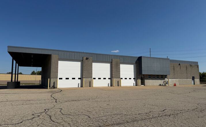 Pictures of Industrial property located at 931 Interchange Dr, Holland, MI 49423 for lease - image #1