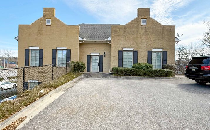 Pictures of Office property located at 3145 Green Valley Rd, Vestavia Hills, AL 35243 for sales - image #1