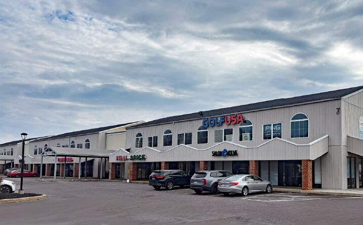 Pictures of Retail property located at 222 W Ridge Pike, Royersford, PA 19468 for lease - image #1