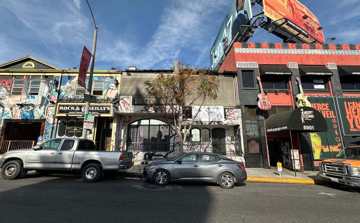Pictures of Retail, Restaurant property located at 8909 W Sunset Blvd, West Hollywood, CA 90069 for lease - image #1