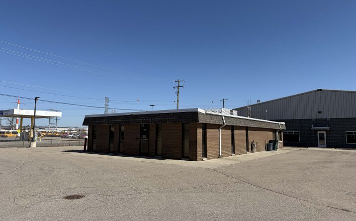 Pictures of Retail, Office, Industrial property located at 2200 Holland St, Birmingham, MI 48009 for lease - image #1