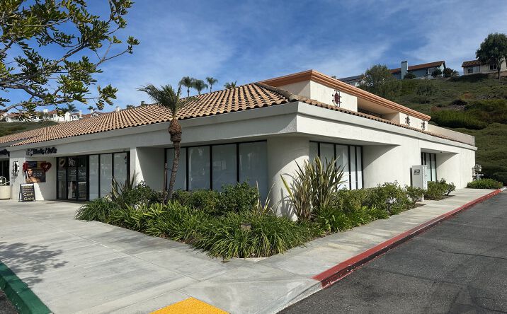 Pictures of Retail property located at 27932 La Paz Rd, Laguna Niguel, CA 92677 for lease - image #1