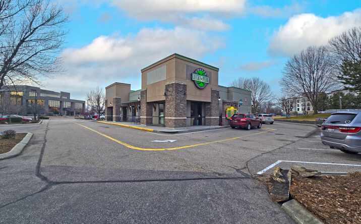 Pictures of Retail, Office, Restaurant property located at 1630 S Eagle Rd, Meridian, ID 83642 for lease - image #1