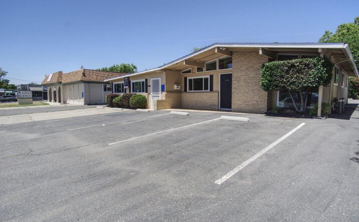 Pictures of Office property located at 4731 El Camino Ave, Carmichael, CA 95608 for lease - image #1