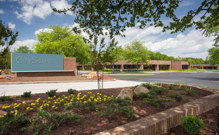 Pictures of Office property located at 900 E Hill Ave, Knoxville, TN 37915 for lease - image #1