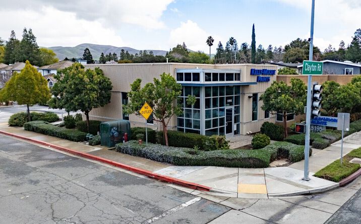 Pictures of Retail property located at 5195 Clayton Rd, Concord, CA 94521 for sales - image #1