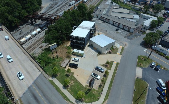 Pictures of Retail, Office, Special Purpose property located at 1130 Chattahoochee Ave NW, Atlanta, GA 30318 for lease - image #1