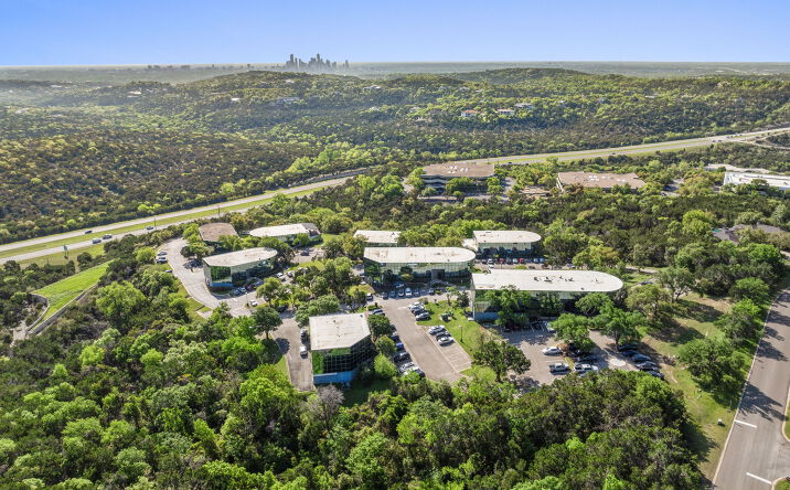 Pictures of Office property located at 500 N Capital of Texas Hwy, Austin, TX 78746 for lease - image #1