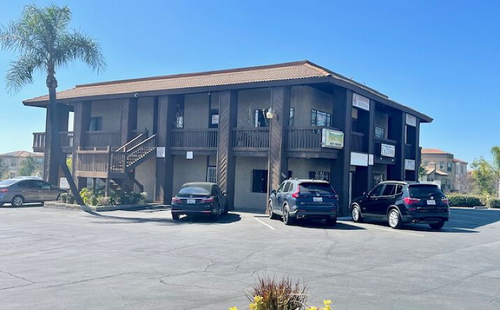 Pictures of Retail, Office property located at 2176 W Foothill Blvd, Upland, CA 91786 for lease - image #1