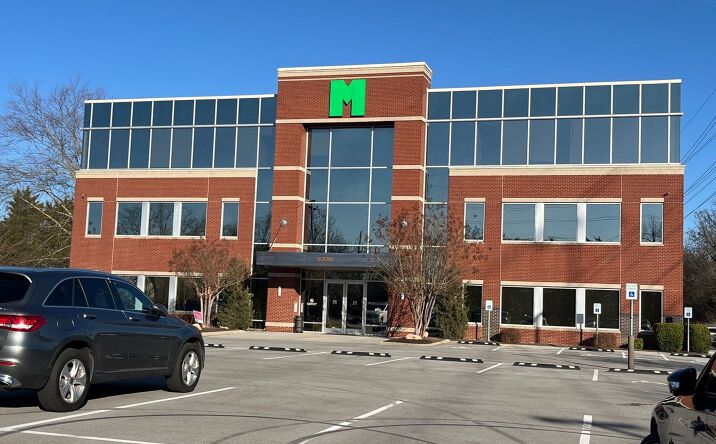 Pictures of Office property located at 8320 E Walker Springs Ln, Knoxville, TN 37923 for lease - image #1