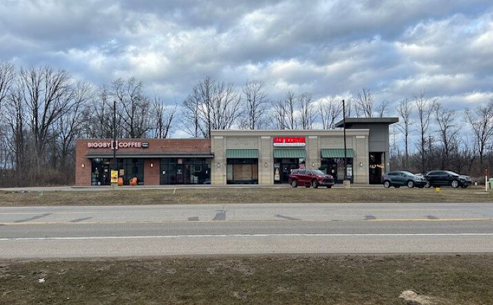 Pictures of Retail, Office property located at 1180 W M 43, Hastings, MI 49058 for lease - image #1
