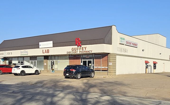Pictures of Retail, Restaurant property located at 1612 9th St, Wichita Falls, TX 76301 for lease - image #1