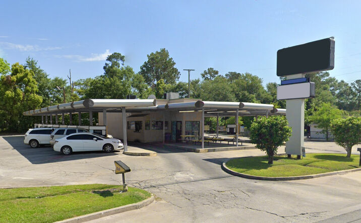 Pictures of Restaurant property located at 807 1st Ave SE, Moultrie, GA 31768 for lease - image #1