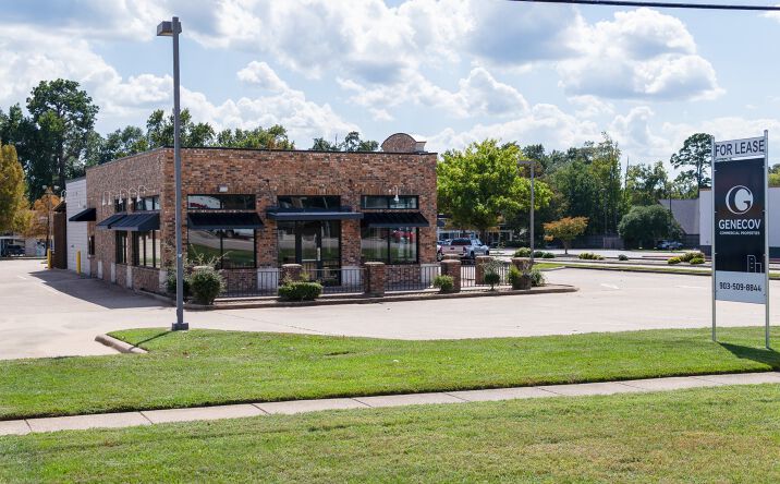 Pictures of Restaurant property located at 720 W SW Loop 323, Tyler, TX 75703 for lease - image #1