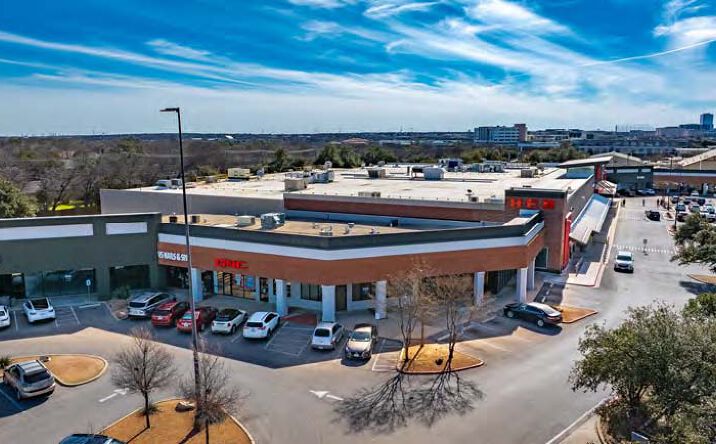 Pictures of Retail property located at 12407 N Mopac Expy, Austin, TX 78758 for lease - image #1