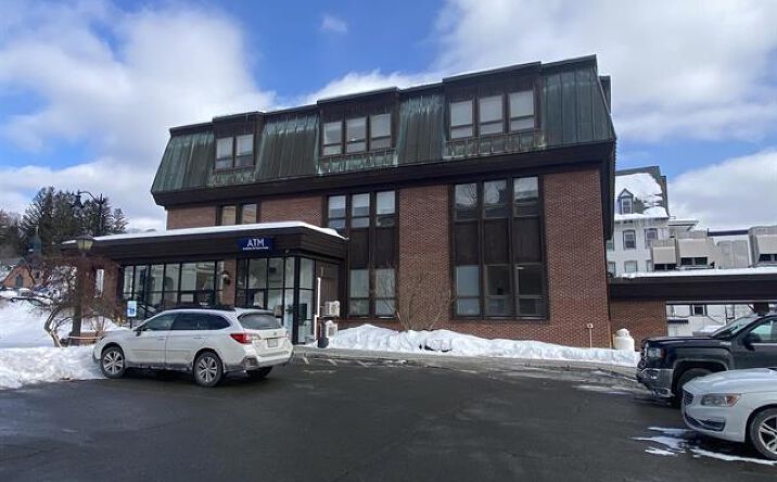Pictures of Office property located at 125 Main St, Littleton, NH 03561 for lease - image #1