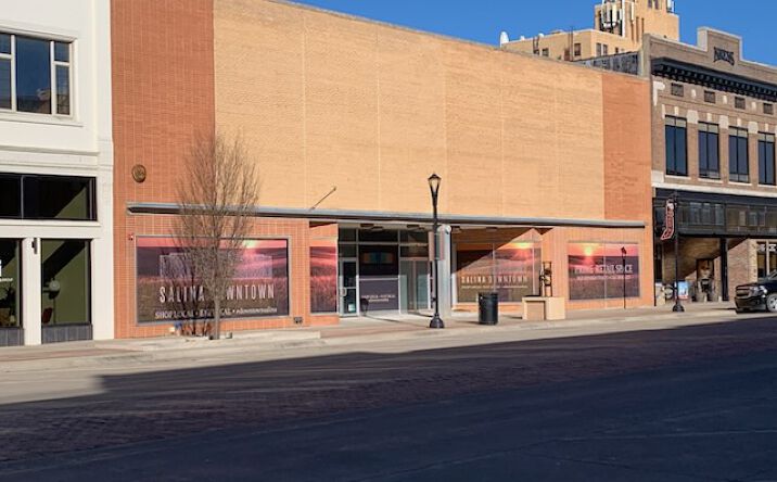 Pictures of Retail property located at 140 S Santa Fe Ave, Salina, KS 67401 for lease - image #1