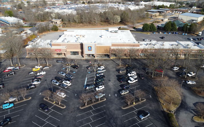 Pictures of Retail property located at 655 Fairview Rd, Simpsonville, SC 29680 for lease - image #1