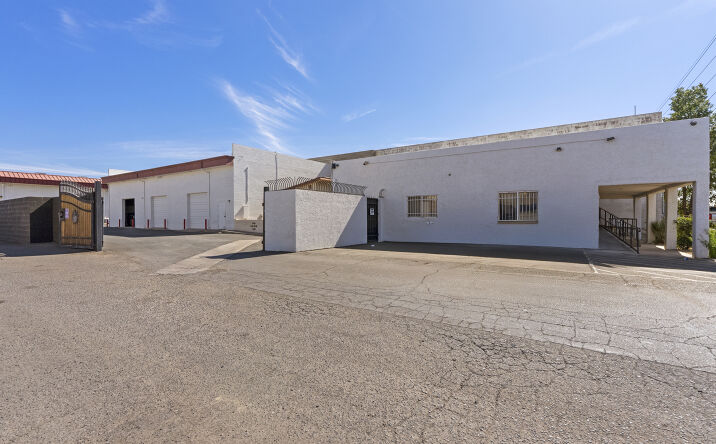 Pictures of Industrial property located at 22041 N 23rd Ave, Phoenix, AZ 85027 for lease - image #1