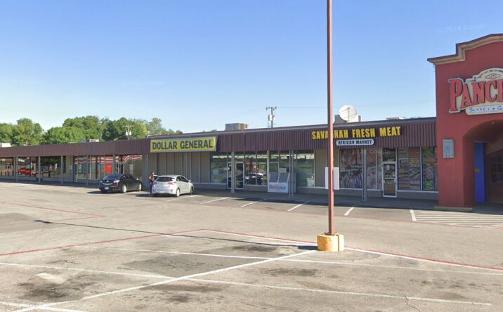 Pictures of Retail, Office property located at 4550 Gus Thomasson Rd, Mesquite, TX 75150 for lease - image #1
