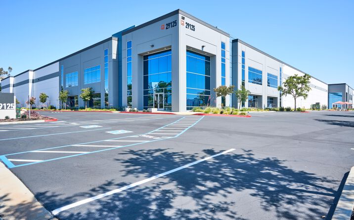 Pictures of Industrial property located at 29125 Avenue Paine, Valencia, CA 91355 for lease - image #1