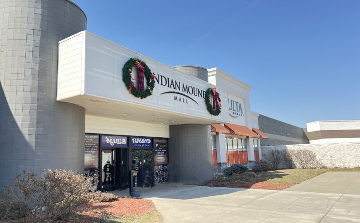 Pictures of Retail property located at 771 S 30th St, Heath, OH 43056 for sales - image #1