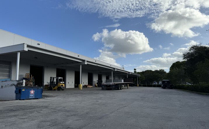 Pictures of Office, Industrial property located at 14200 NW 4th St, Sunrise, FL 33325 for lease - image #1
