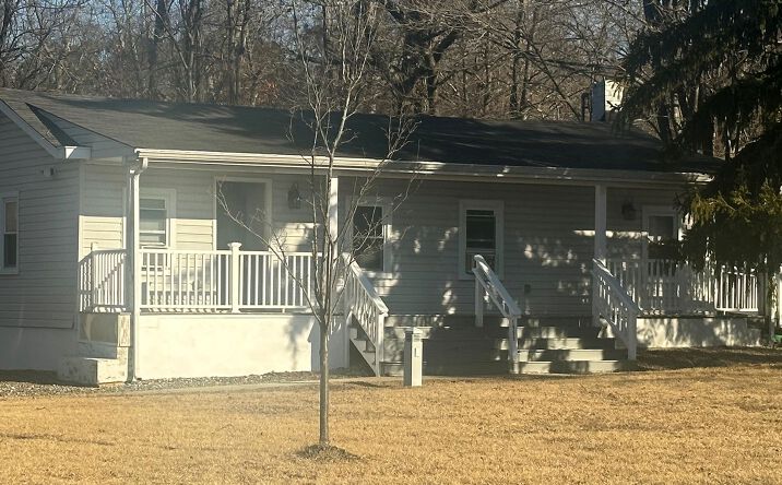 Pictures of Office property located at 1989 Jumping Brook Rd, Tinton Falls, NJ 07753 for lease - image #1