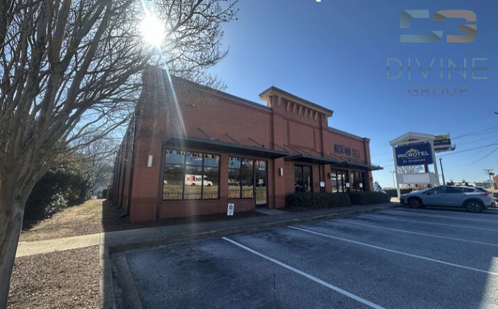 Pictures of Retail property located at 1022 Woodruff Rd, Greenville, SC 29607 for lease - image #1