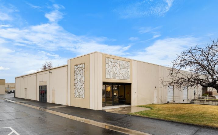 Pictures of Industrial property located at 610 E Glendale Ave, Sparks, NV 89431 for lease - image #1