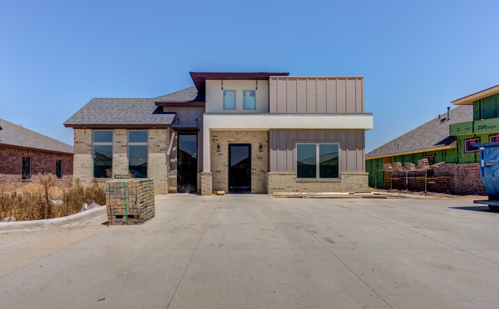 Pictures of Office property located at 11702 Frankford Ave, Lubbock, TX 79424 for lease - image #1