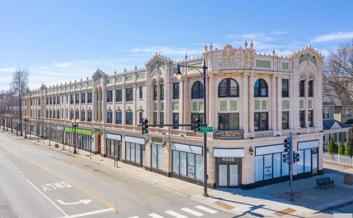Pictures of Retail property located at 4558 N Clark St, Chicago, IL 60640 for lease - image #1